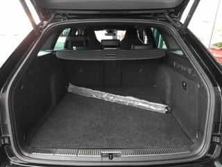 Superb Kombi SPORTLINE PHEV 156/218 DSG - Image 13