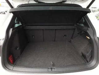Tiguan R-LINE e-Hybrid DSG - Image 13