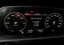 e-tron 50 quattro S-LINE BLACK EDITION - Image 9