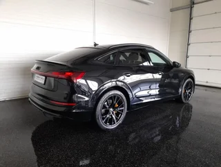 e-tron SB 50 quattro S-LINE BLACK EDITION - Image 2