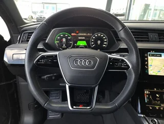 e-tron SB 55 quattro S-LINE BLACK EDITION - Image 9