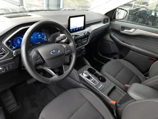 Kuga TITANIUM 2,5 Duratec PHEV Aut - Image 11