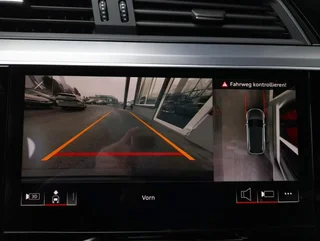 e-tron 55 quattro BLACK - Image 6