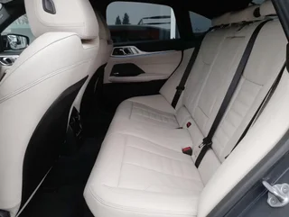 i4 M Gran Coupe 4x4 Aut - Image 14