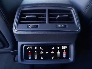 e-tron 55 quattro S-LINE BLACK EDITION - Image 15