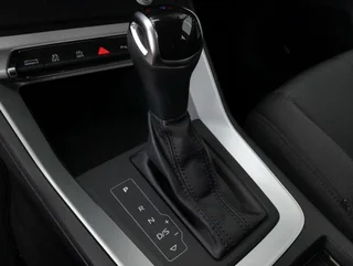 Q3 Business-Line 35 TDI S-tr. - Image 9