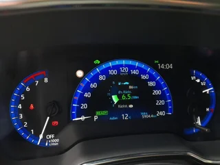 Corolla TOURING SPORTS 2,0 Hybrid Aut - Image 8