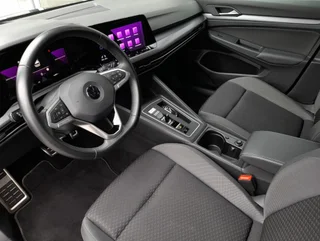 Golf VIII ACTIVE 2,0 TDI DSG - Image 10