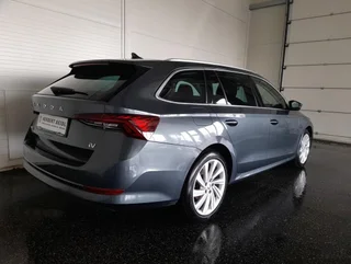 Octavia Combi STYLE PHEV DSG - Image 2