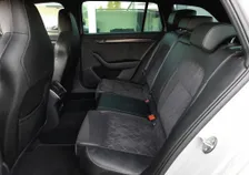 Superb Kombi SPORTLINE PHEV 156/218 DSG - Image 12