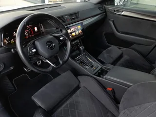 Superb Kombi SPORTLINE PHEV 156/218 DSG - Image 12