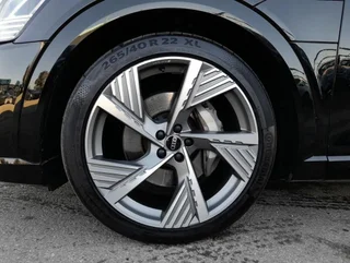 e-tron SB 55 quattro S-LINE BLACK - Image 19