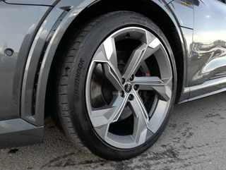 e-tron 95 quattro S-LINE - Image 17