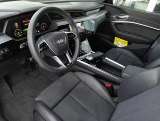 e-tron 55 quattro S-LINE BLACK - Image 3