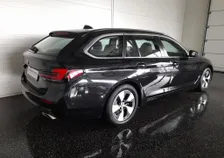 520 d Touring 4x4 Aut - Image 2