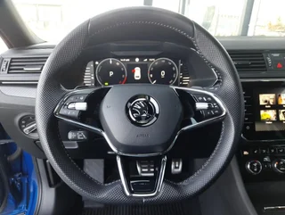 Superb Kombi SPORTLINE PHEV 156/218 DSG - Image 10