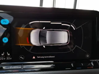 Golf VIII ACTIVE 2,0 TDI DSG - Image 4