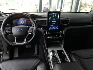 Explorer ST-LINE 3,0 V6 EcoBoost PHEV 4X4 Aut - Image 3