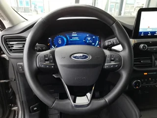 Kuga TITANIUM 2,5 Duratec PHEV Aut - Image 9