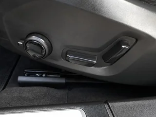 V90 T8 ULTIMATE DARK 4x4 PHEV Aut - Image 10