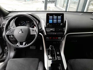 Eclipse Cross 2,4 PHEV 4x4 Aut - Image 3