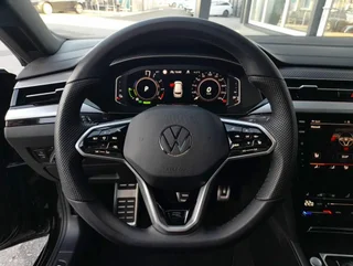 Arteon SB R-LINE eHybrid DSG - Image 8