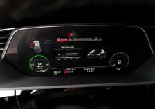 e-tron SB 95 quattro S-LINE - Image 9