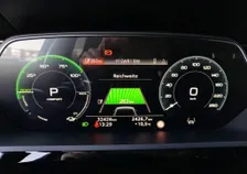 e-tron 55 quattro S-LINE BLACK EDITION - Image 8