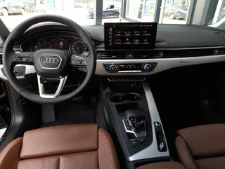 A4 Avant S-LINE QUATTRO 40 TDI S-tr - Image 3