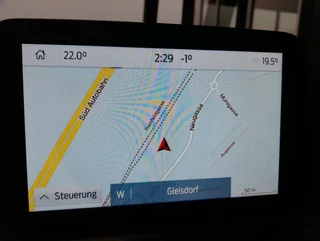 Kuga TITANIUM 2,5 Duratec PHEV Aut - Image 5