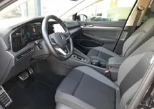 Golf VIII ACTIVE 2,0 TDI DSG - Image 3