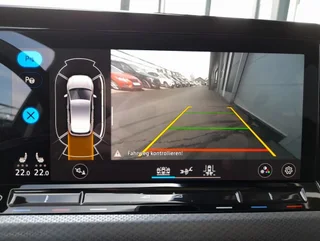 Golf VIII ACTIVE 2,0 TDI DSG - Image 4