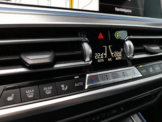 X5 45e M-SPORT 4x4 PHEV Aut - Image 6