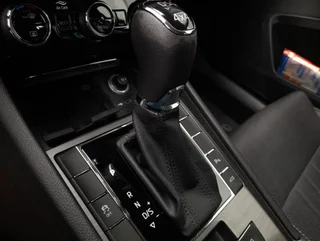 Superb Kombi STYLE 2,0 TDI 4x4 DSG - Image 7