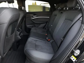 e-tron SB 50 quattro S-LINE - Image 13