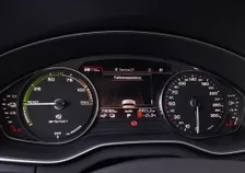 Q5 SPORT 55 TFSI e quattro PHEV S-tr. - Image 7