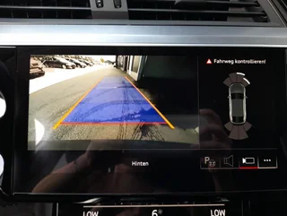 e-tron SB 50 quattro S-LINE - Image 4