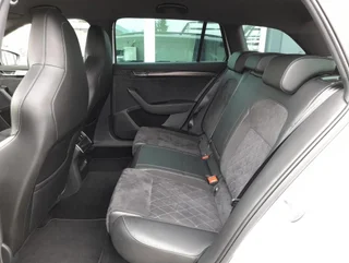 Superb Kombi SPORTLINE 156/218 PHEV DSG - Image 13