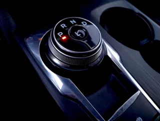 Kuga ST-LINE X 2,5 DURATEC PHEV Aut - Image 6