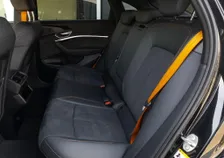 e-tron SB 50 quattro S-LINE BLACK EDITION - Image 12