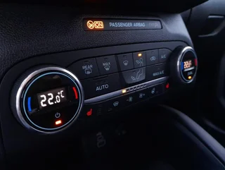 Kuga VIGNALE 2,5 Duratec PHEV Aut - Image 6