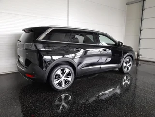 5008 GT-LINE 130 BlueHDI Aut - Image 2