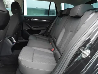 Octavia Combi STYLE PHEV DSG - Image 18