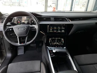 e-tron 55 quattro S-LINE BLACK EDITION - Image 4