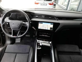 e-tron 55 quattro S-LINE BLACK EDITION - Image 4