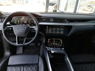 e-tron SB 55 quattro S-LINE BLACK - Image 4