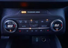 Focus Traveller 2,0 EcoBlue Titanium Aut - Image 6