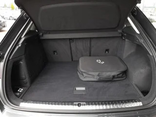 Q3 S-LINE 45 TFSI E PHEV S-tr - Image 14