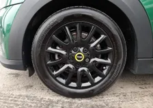 Cooper SE ESSENTIAL 32,6kWh Aut - Image 15