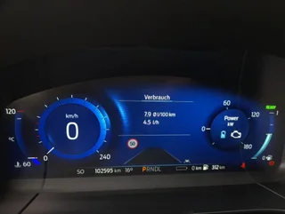 Kuga TITANIUM X DURATEC PHEV Aut - Image 8